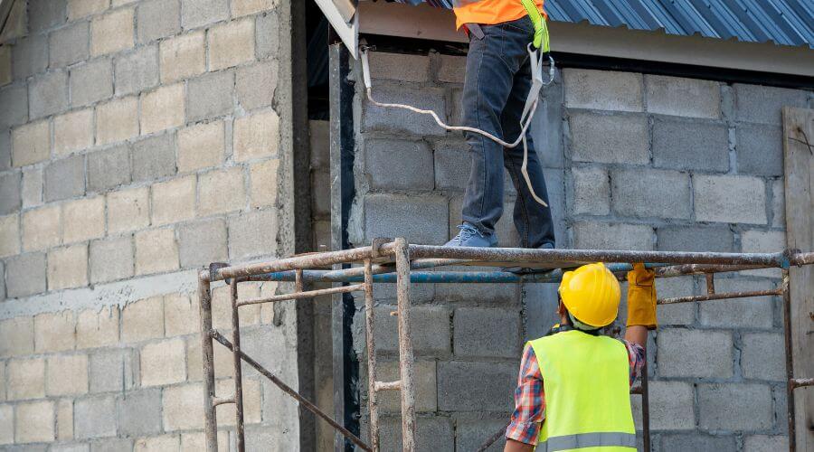 Expert new roof installation services in Wellton, AZ
